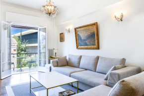 Athenean Classic Apartment at Acropolis Museum & Metro